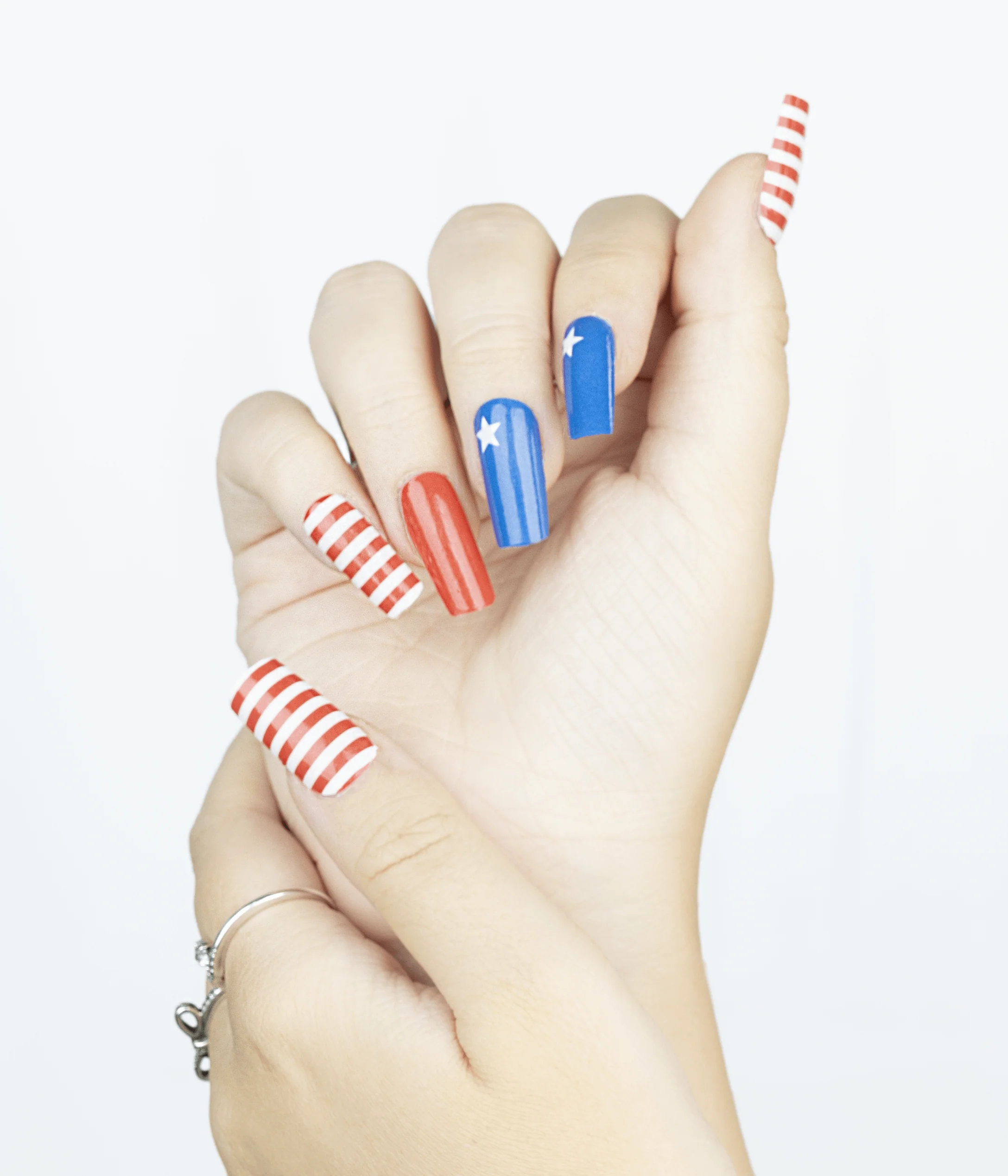Red, White & Beautiful - Image 3